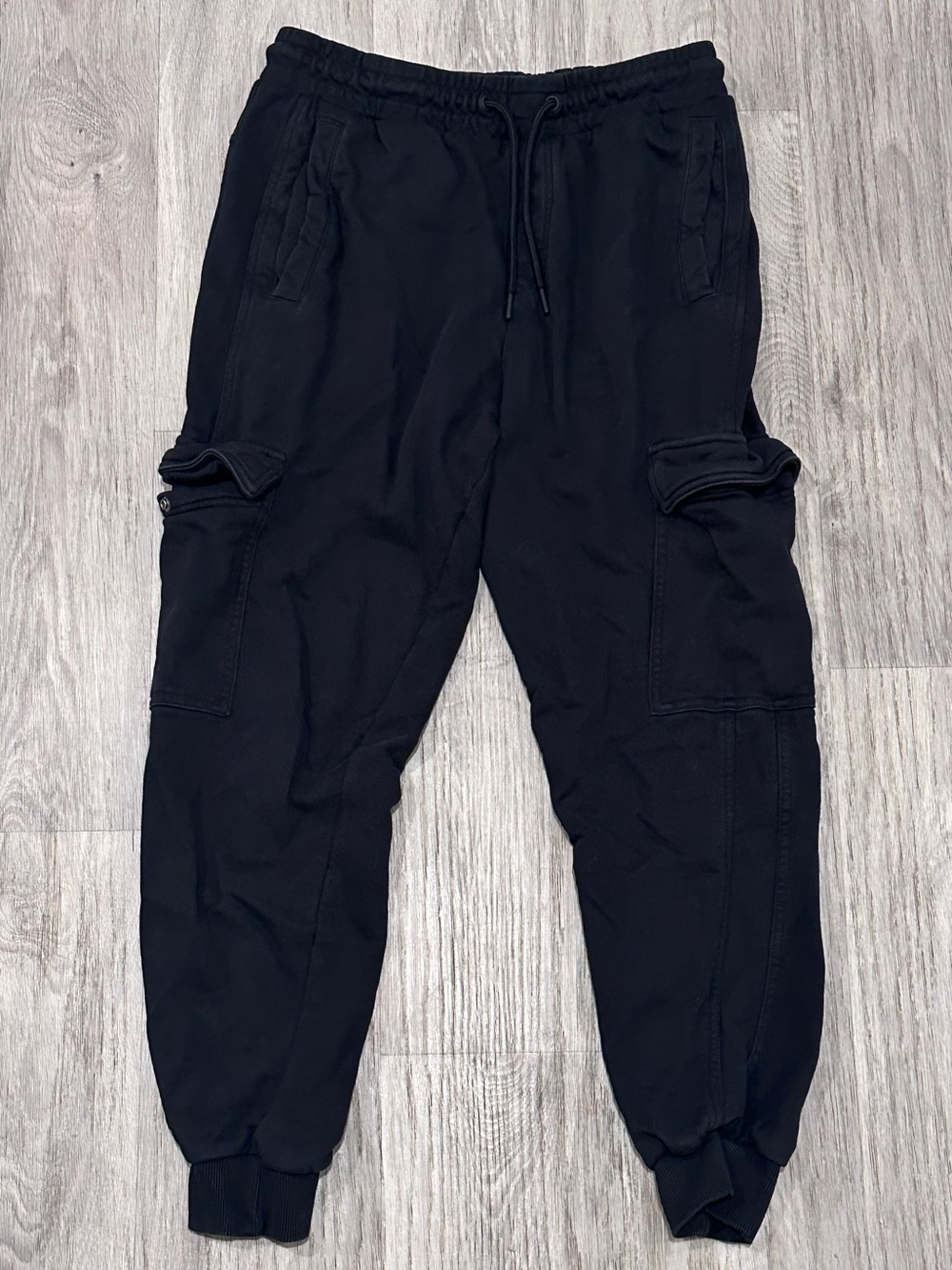 Gymshark Men’s Cargo Jogger Sweatpants Black Size Medium